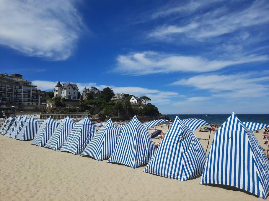 Le Jacaranda-A 2 Min De La Plage, Hyper Centre De Dinard, Vue Mer De La Fenetre Buitenkant foto
